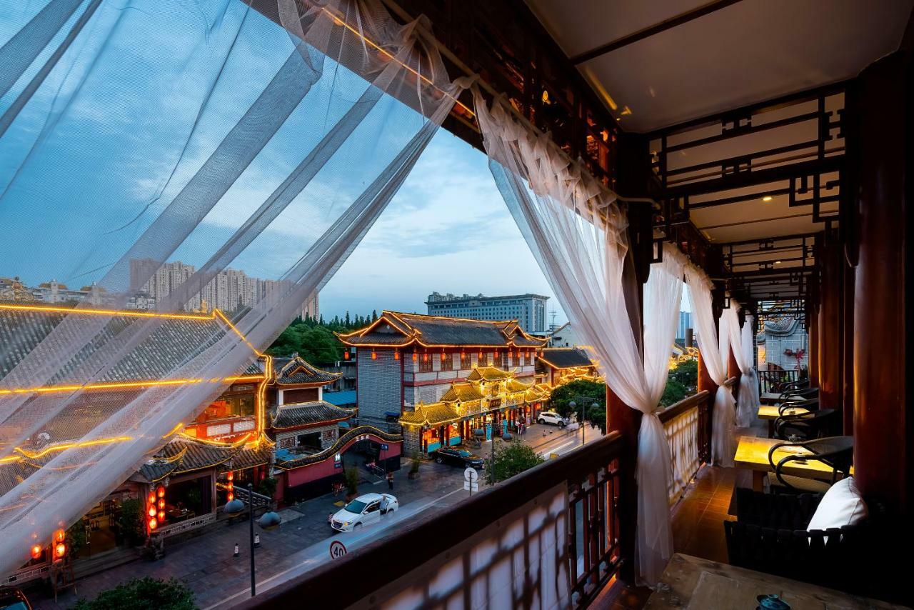 Qintai Tibetan Culture Boutique Hotel Chengdu Eksteriør billede